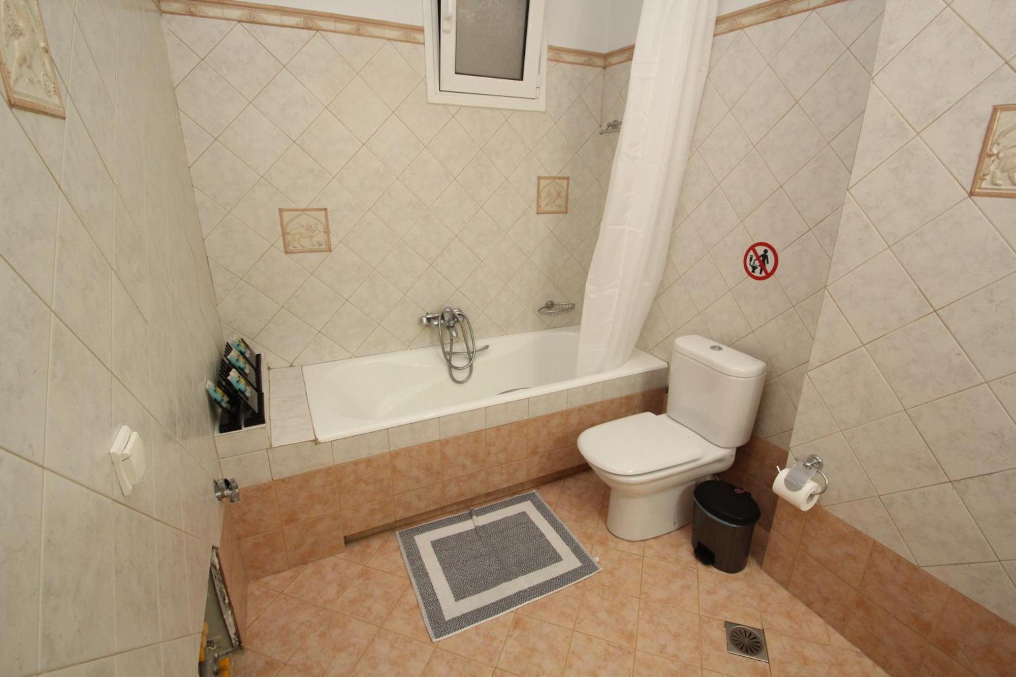 Spacious Country Apartment วราโวนา ภายนอก รูปภาพ